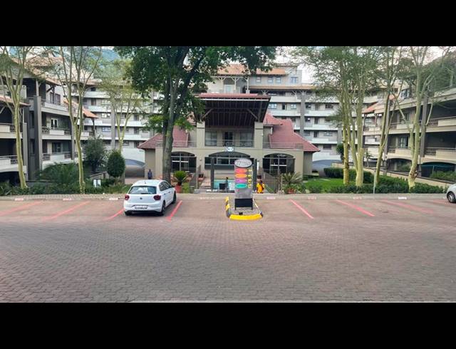 2 BEDROOM APARTMENT FOR SALE IN SANDTON CENTRAL